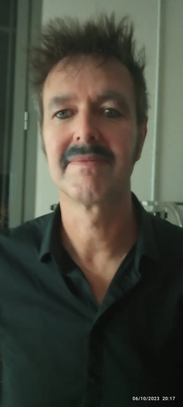 Alexandre Roux, moustache en croc